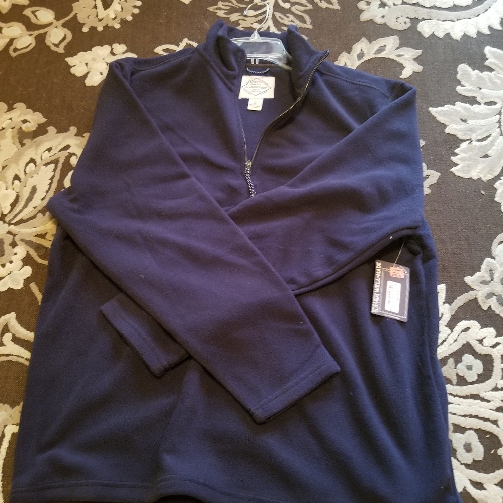 Pullover fleece